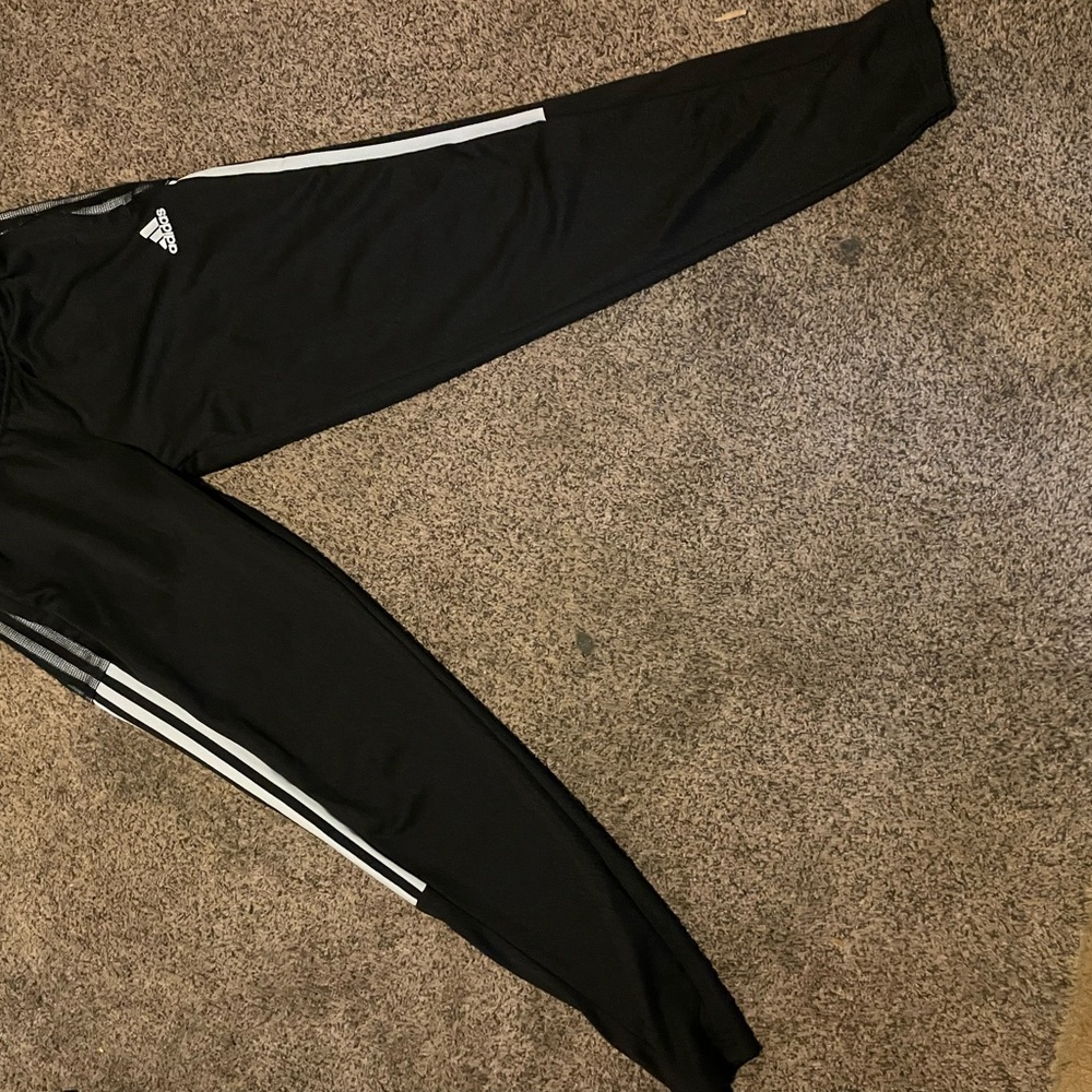 SWEATPANTS